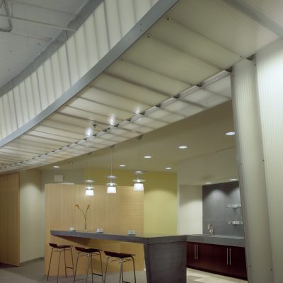 8221A Sprint Boston bar