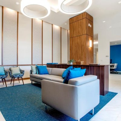 Bonifant Photo 6 Interior lounge