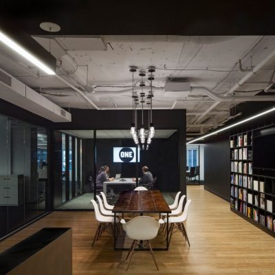 ONE Photo 3 ONE Photo 3